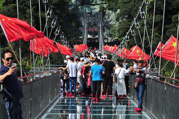 洛恩斯团队中秋国庆节后清远两日游
